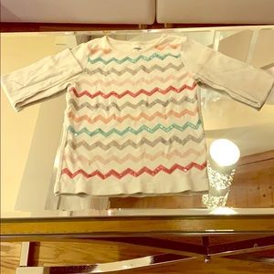 White zigzag shirt